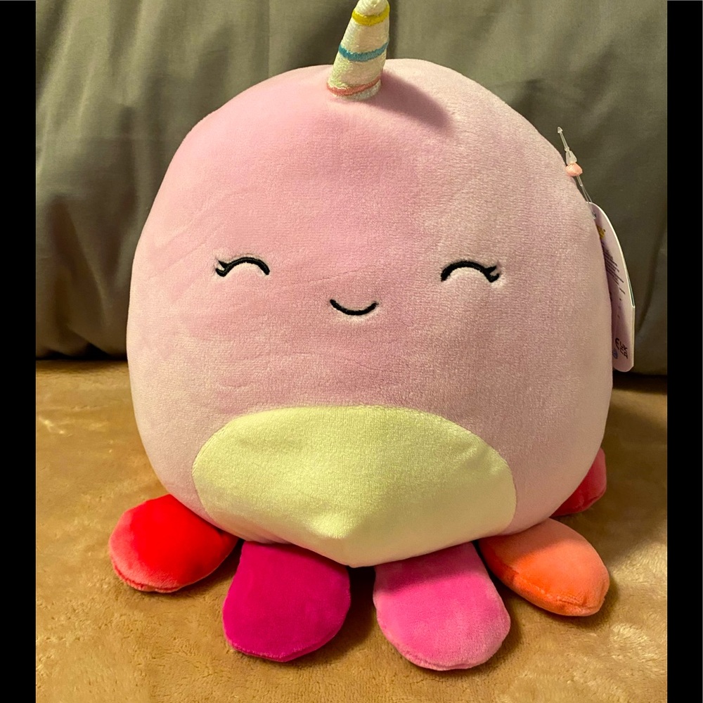 Davina the Octocorn 8” Squishmallow